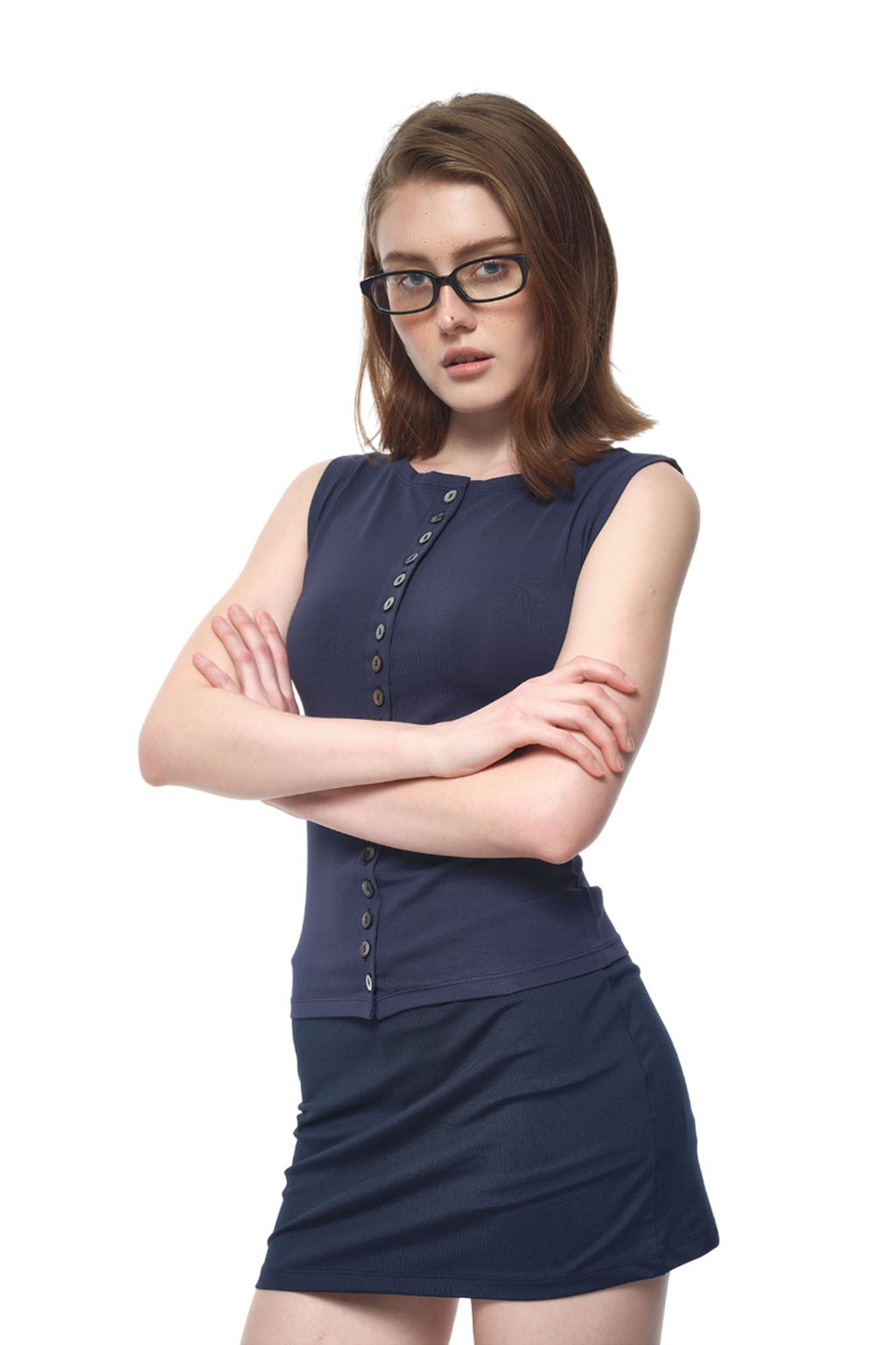 MOTHER OF PEARL BUTTON SLEEVELESS TOP (NAVY)