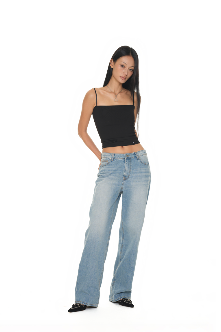 LOW RISE LOOSE-FIT JEANS (LIGHT BLUE)