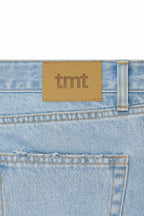 SLIM STRAIGHT-FIT JEANS (LIGHT BLUE)