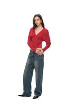 DEEP V-NECK SHIRRING TOP (RED)