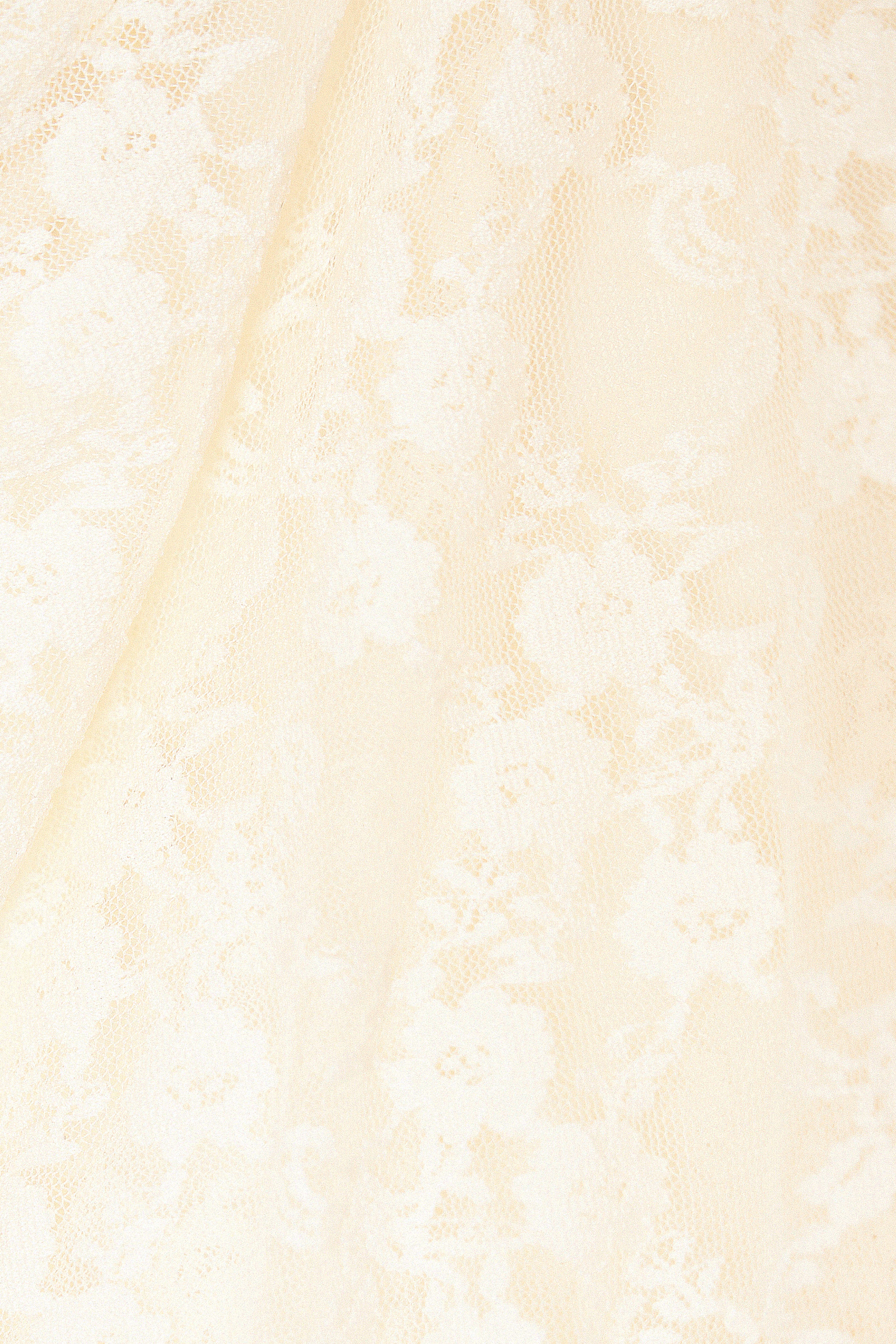[Ships June 12] LACE BUTTON TOP (IVORY)