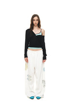 DEEP V-NECK SHIRRING TOP (BLACK)