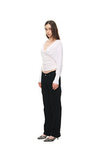 DEEP V-NECK SHIRRING TOP (WHITE)