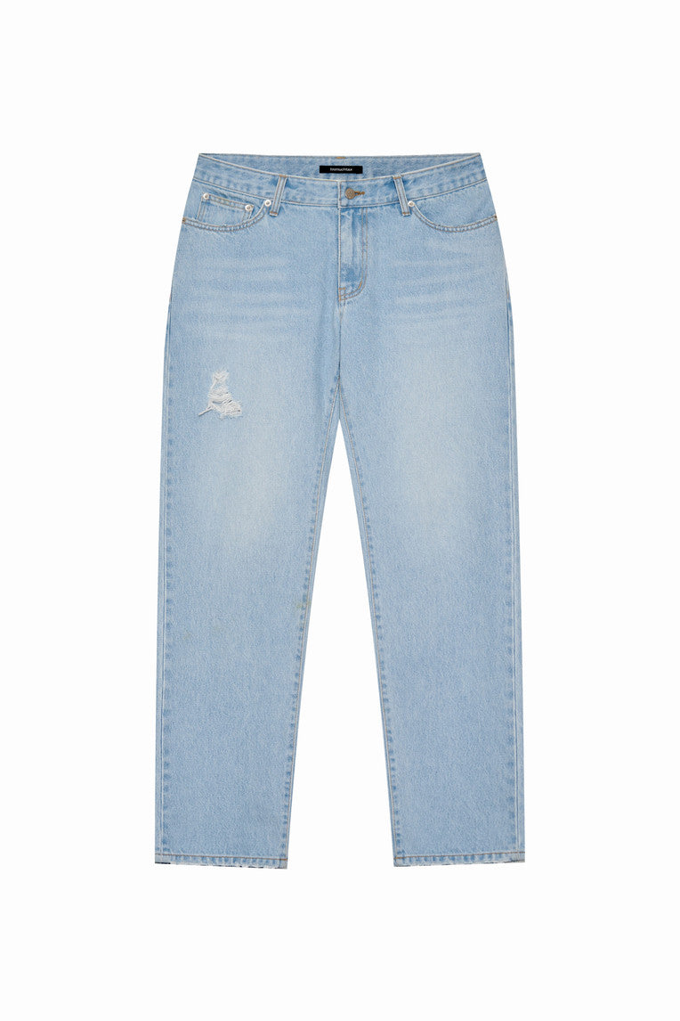 SLIM STRAIGHT-FIT JEANS (LIGHT BLUE)