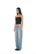 LOW RISE LOOSE-FIT JEANS (LIGHT BLUE)