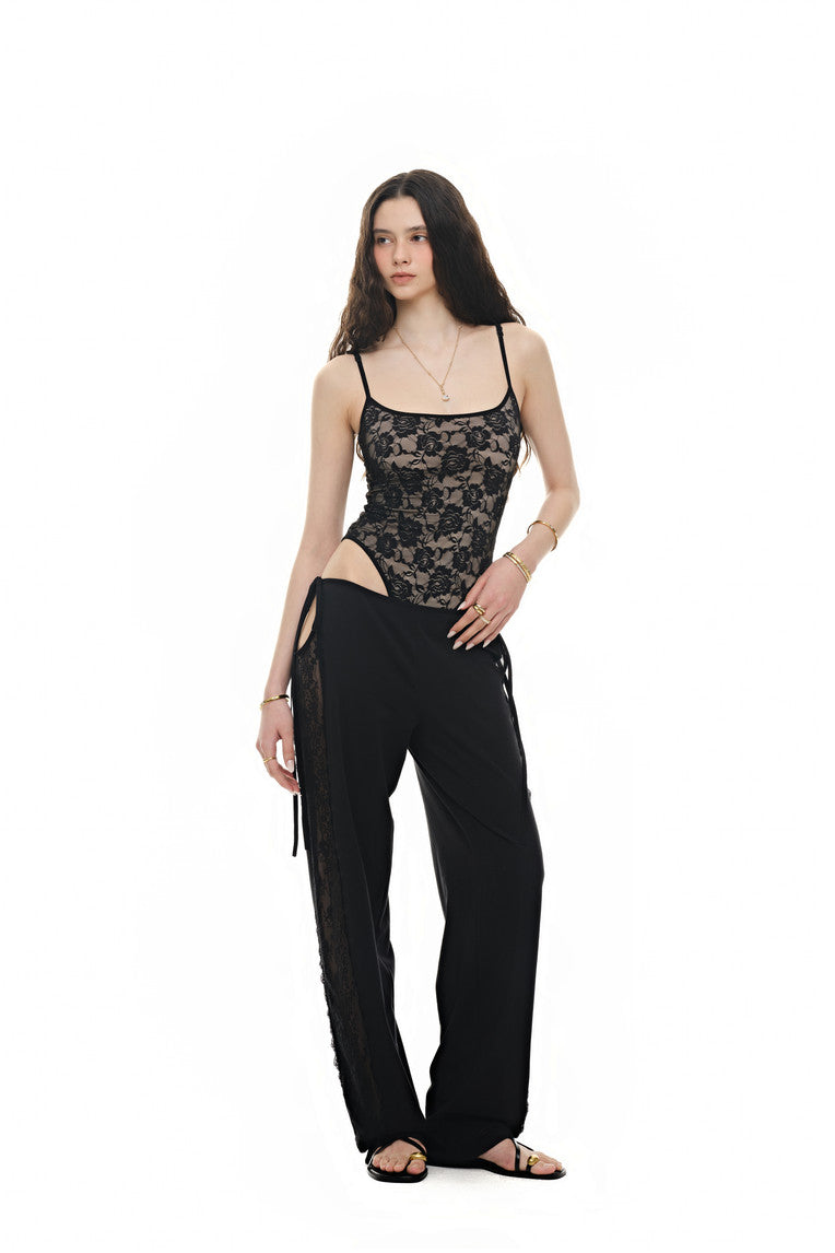 DEEP ROUND NECK LACE BODYSUIT (BLACK)