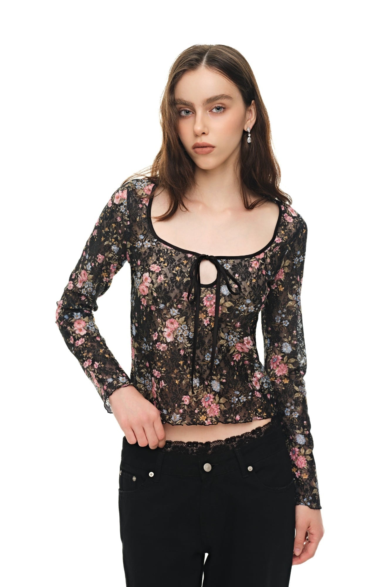 METALLIC FLORAL KEYHOLE TIE TOP (BLACK)