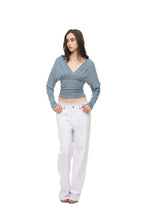 DEEP V-NECK SHIRRING TOP (LIGHT BLUE)