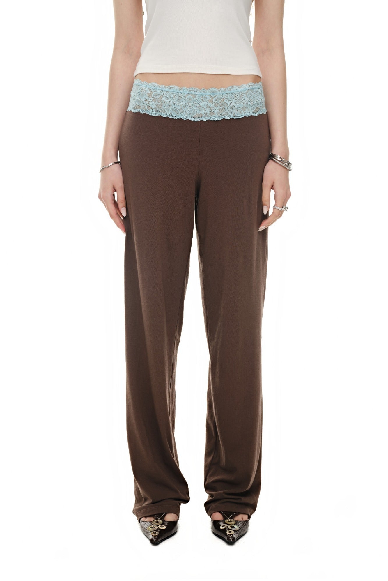 LACE POINT LOOSE-FIT PANTS (BROWN)