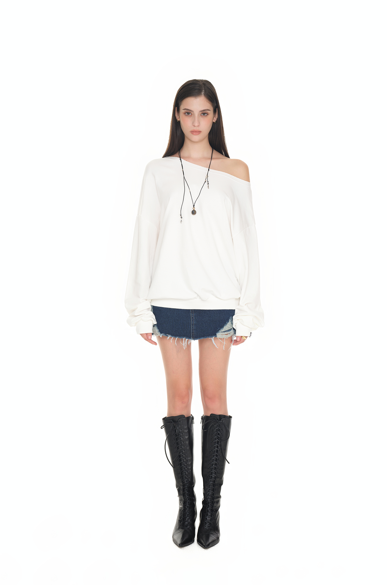 ASYMMETRIC ONE SHOULDER SWEATSHIRT (WHITE)