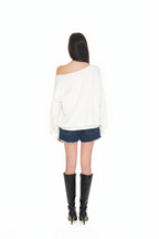 ASYMMETRIC ONE SHOULDER SWEATSHIRT (WHITE)