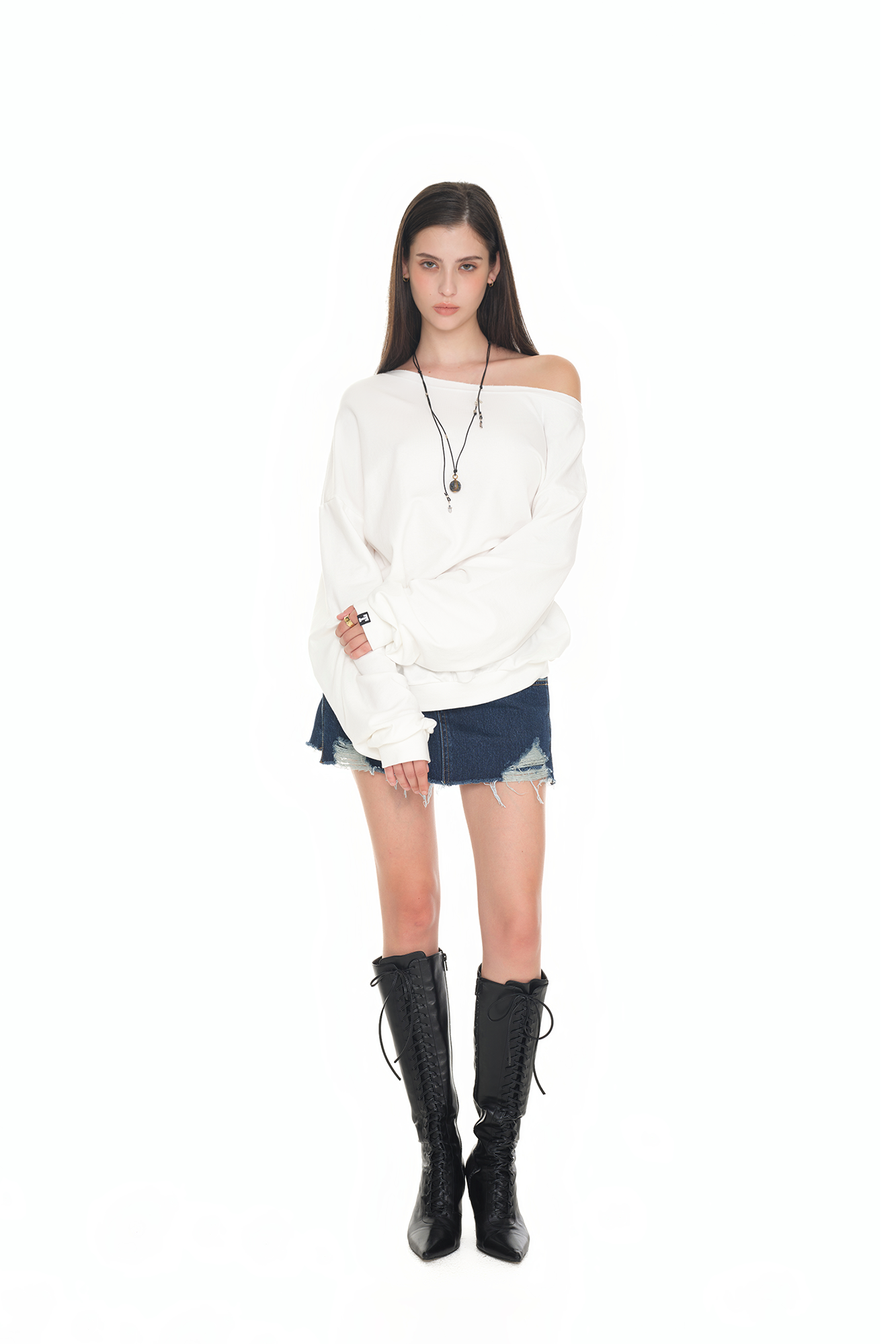 ASYMMETRIC ONE SHOULDER SWEATSHIRT (WHITE)