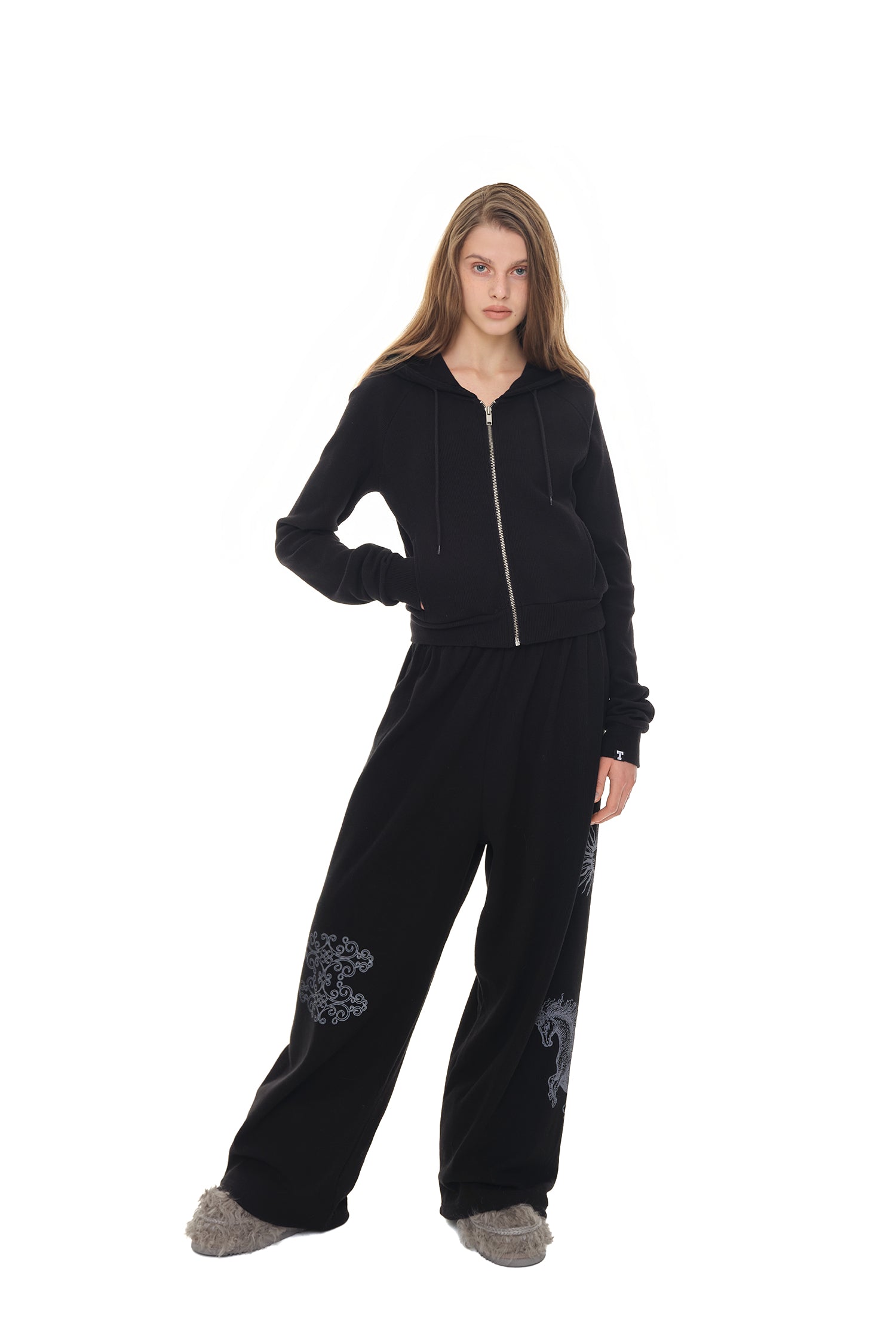 BASIC CROP WAFFLE ZIP-UP HOODIE (BLACK)
