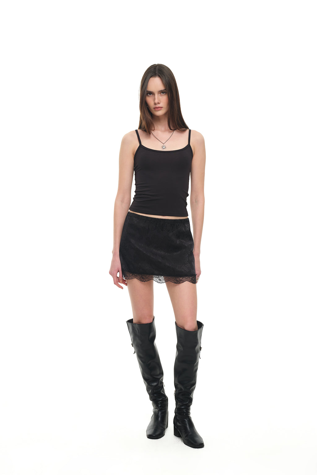BASIC 02 SLEEVELESS TOP (BLACK)