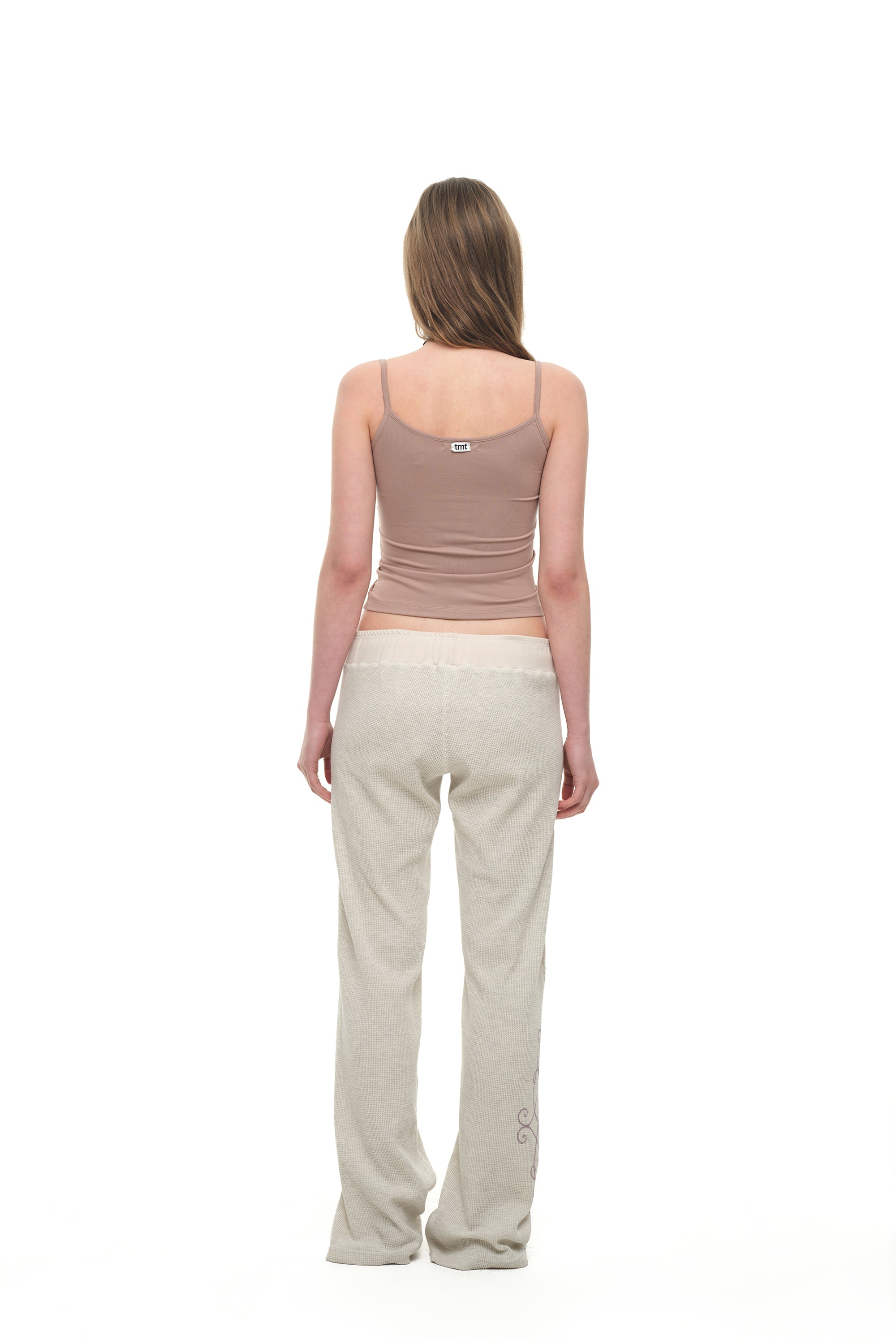 BASIC 02 SLEEVELESS TOP (DARK BEIGE)