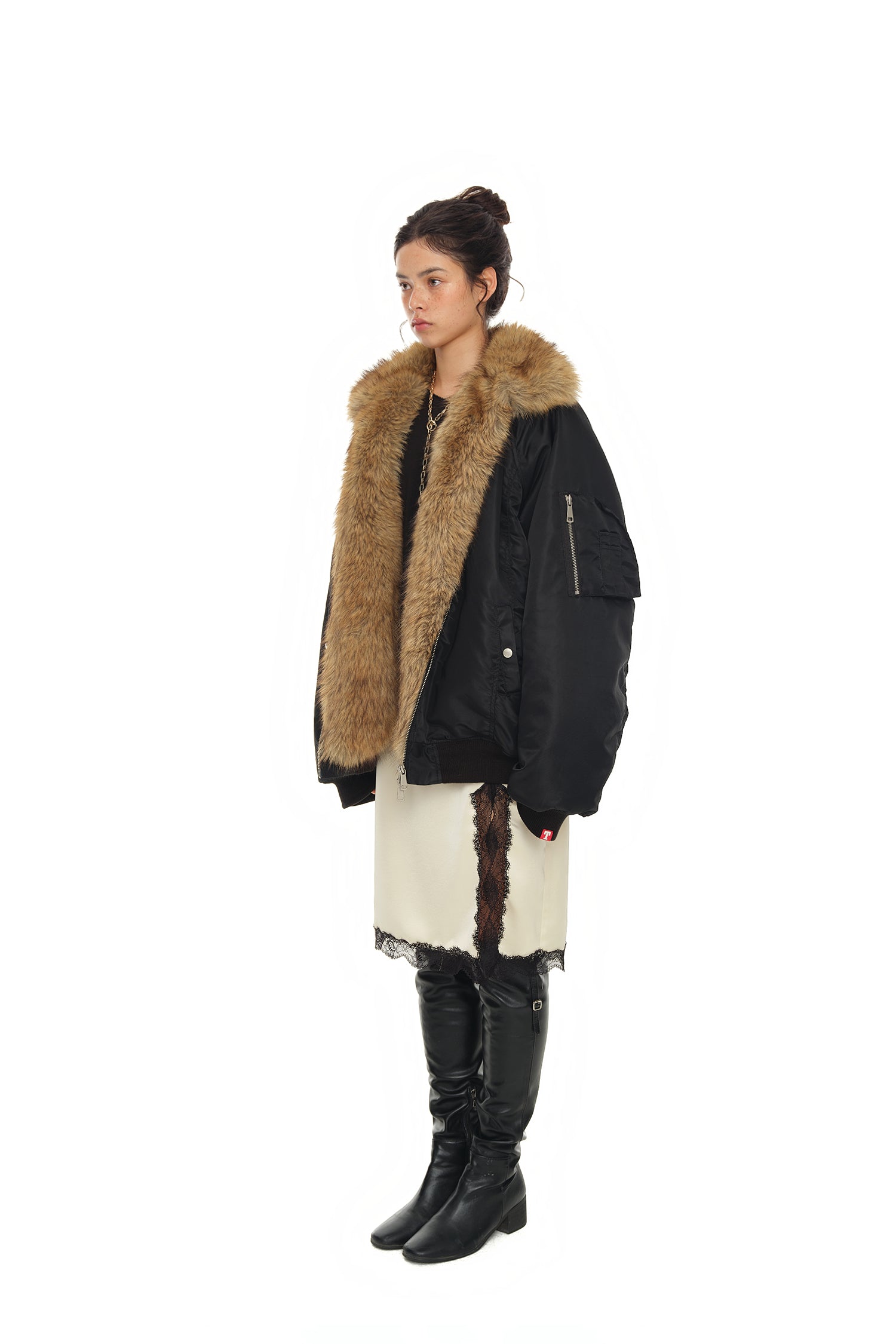FAUX FUR BOMBER JACKET (BLACK)