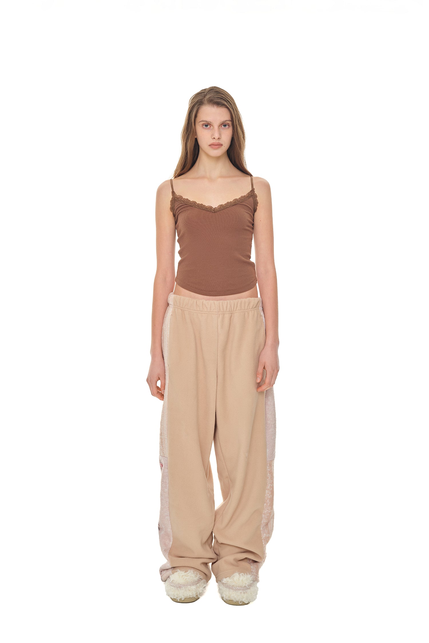 FLEECE PANEL SWEATPANTS (BEIGE)