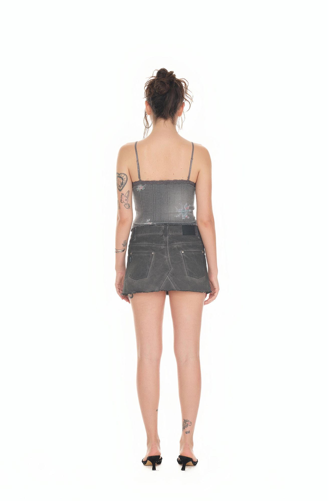 FLORAL LACE RIBBED CAMI TOP (CHARCOAL)