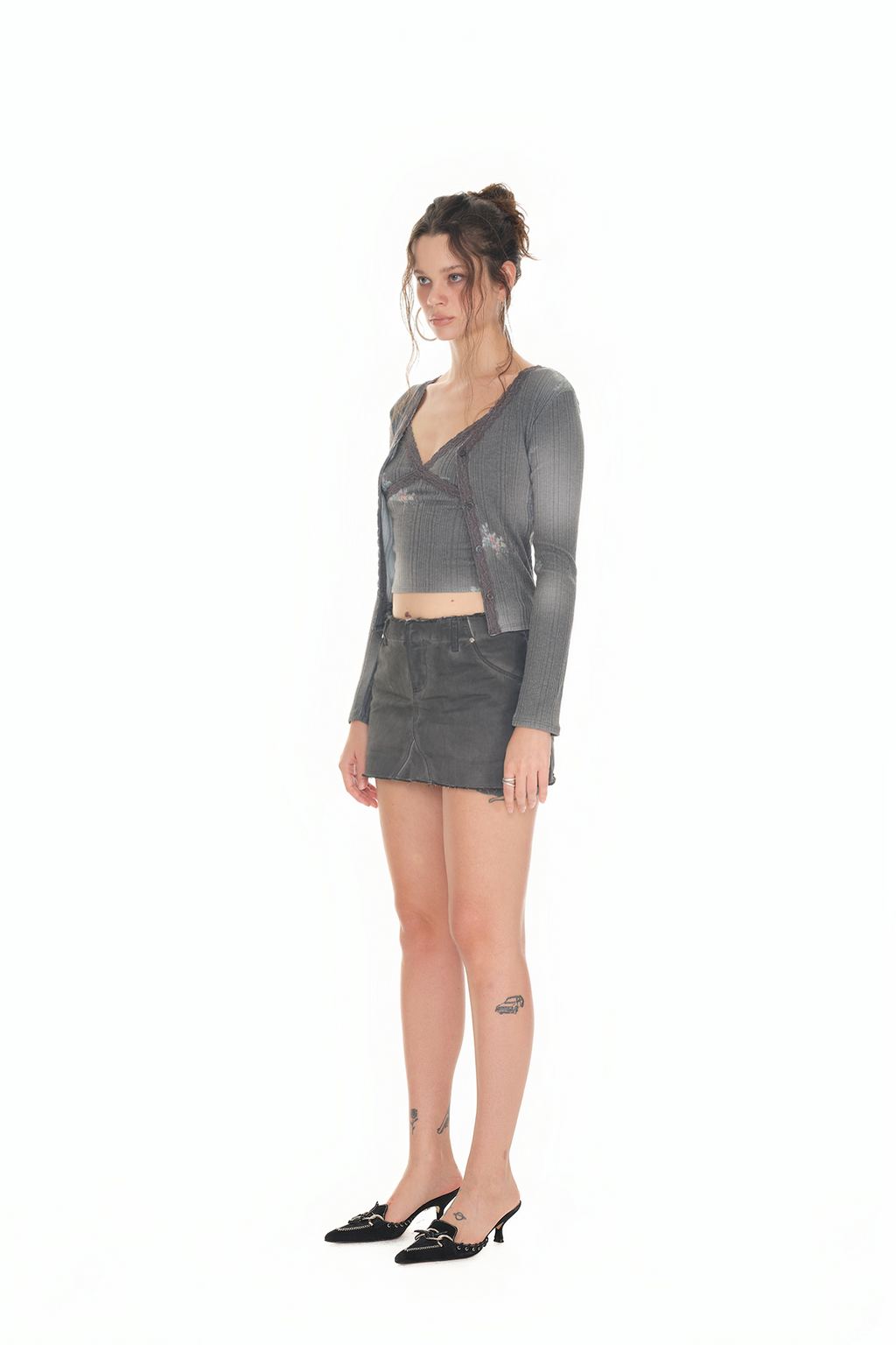 FLORAL LACE RIBBED CARDIGAN (CHARCOAL)