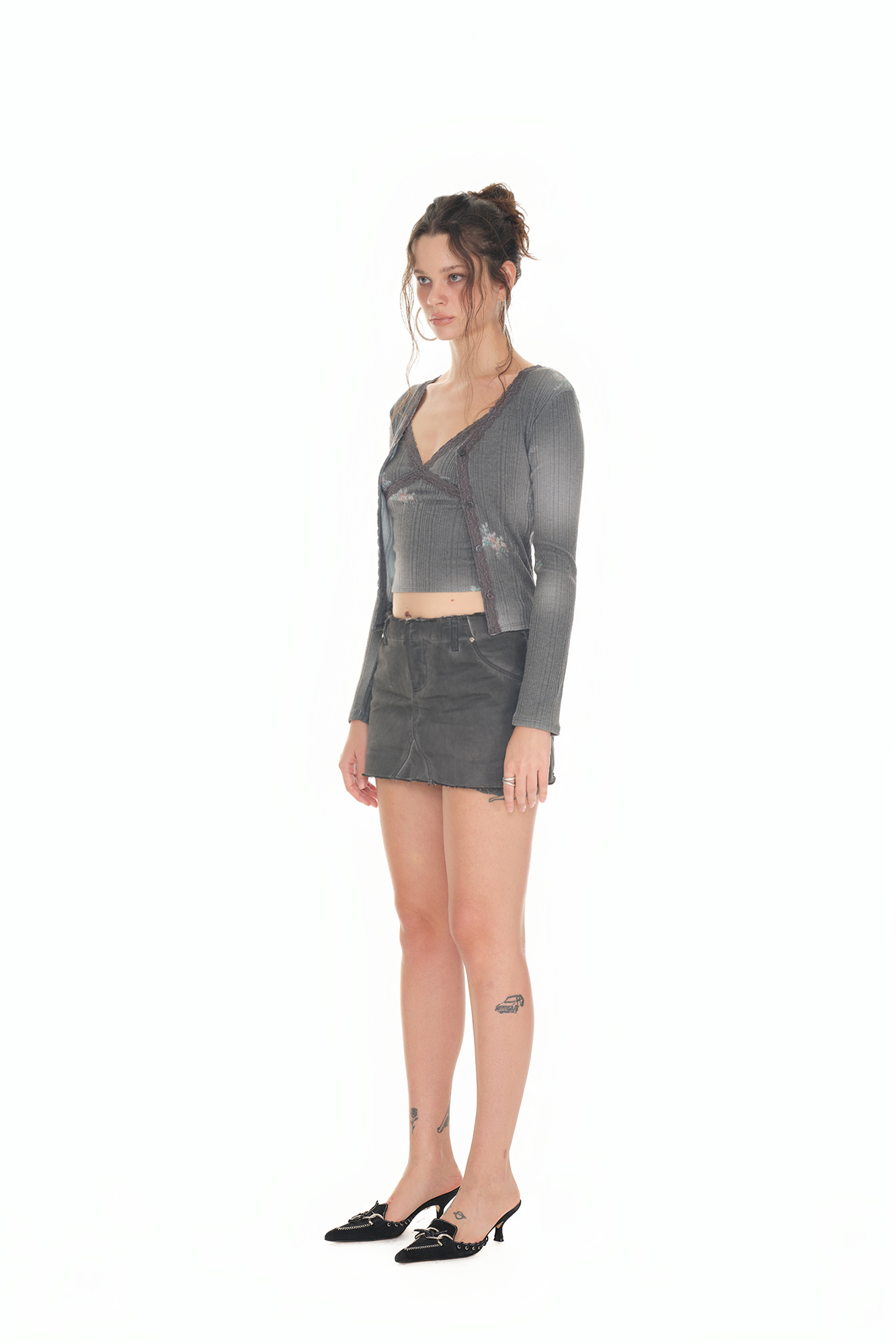 FLORAL LACE RIBBED CARDIGAN (CHARCOAL)