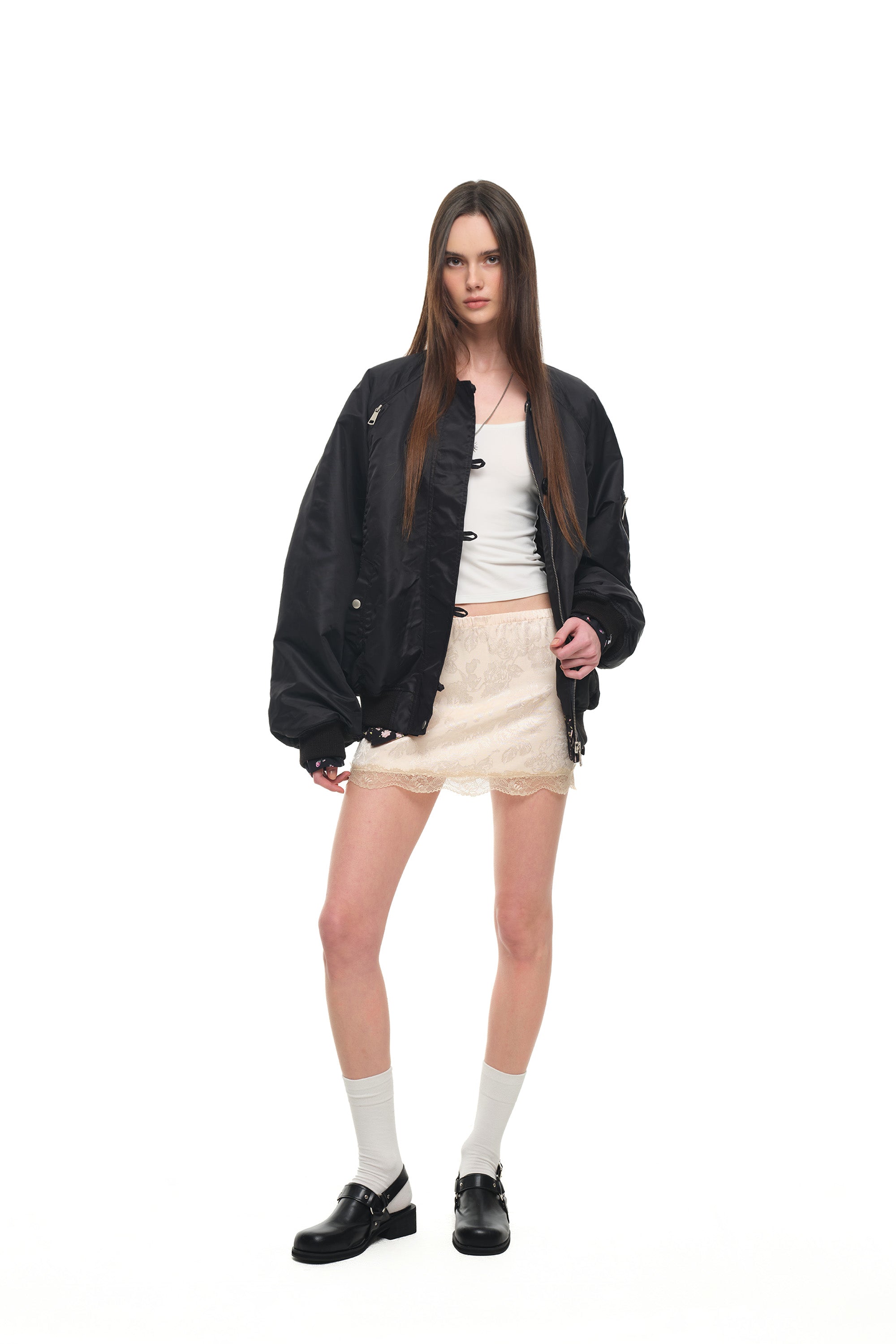 FLORAL TRIMMING BOMBER JACKET (BLACK)
