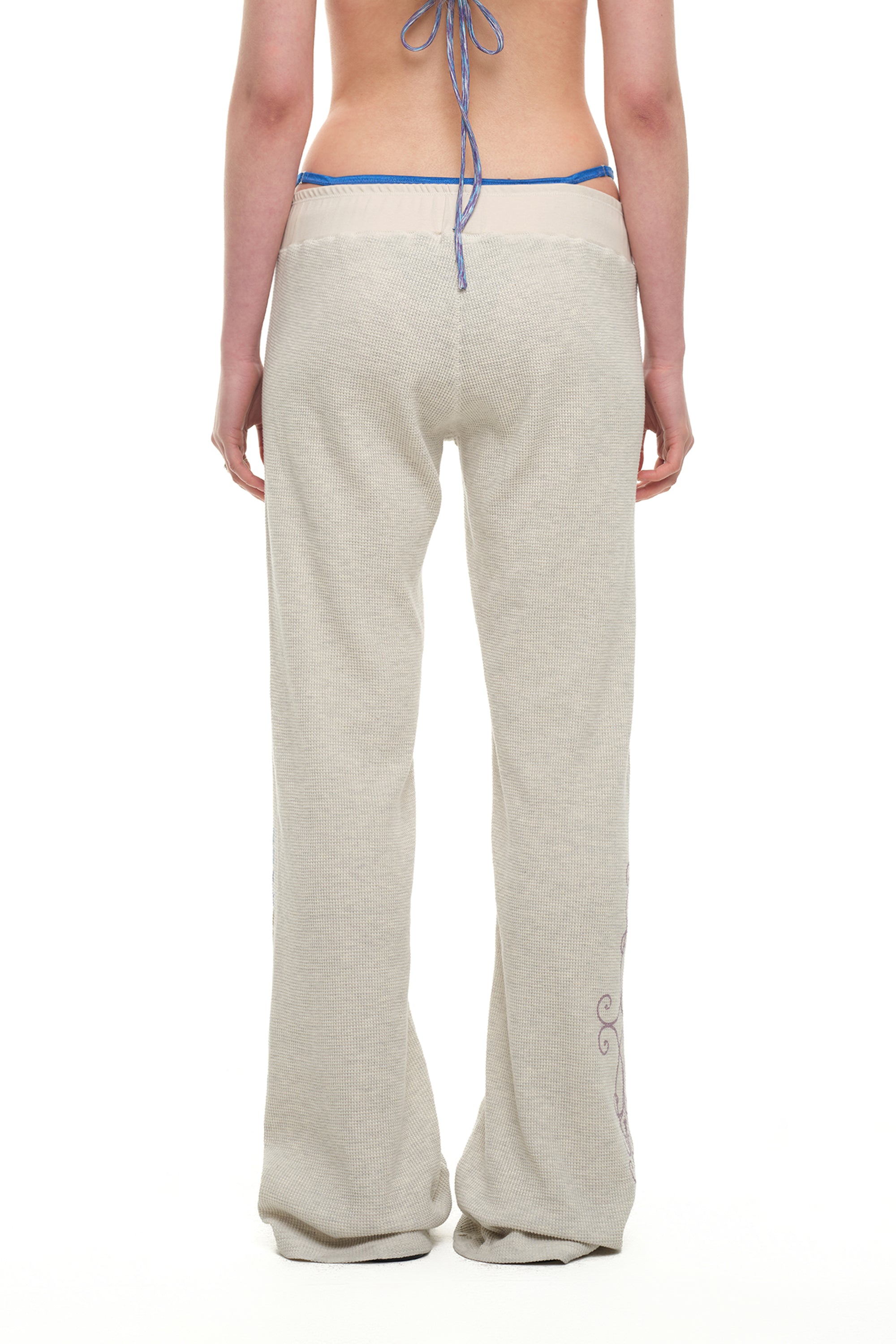FOLK PATTERN SLIM-FIT WAFFLE PANTS (IVORY)