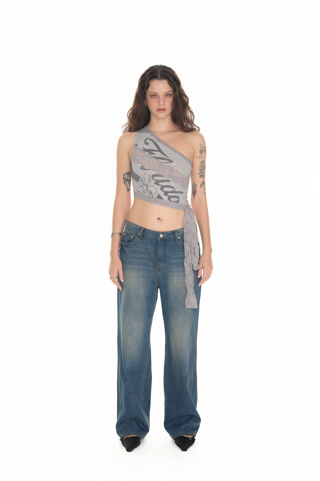 LOW RISE STRAIGHT-FIT JEANS (VINTAGE BLUE)