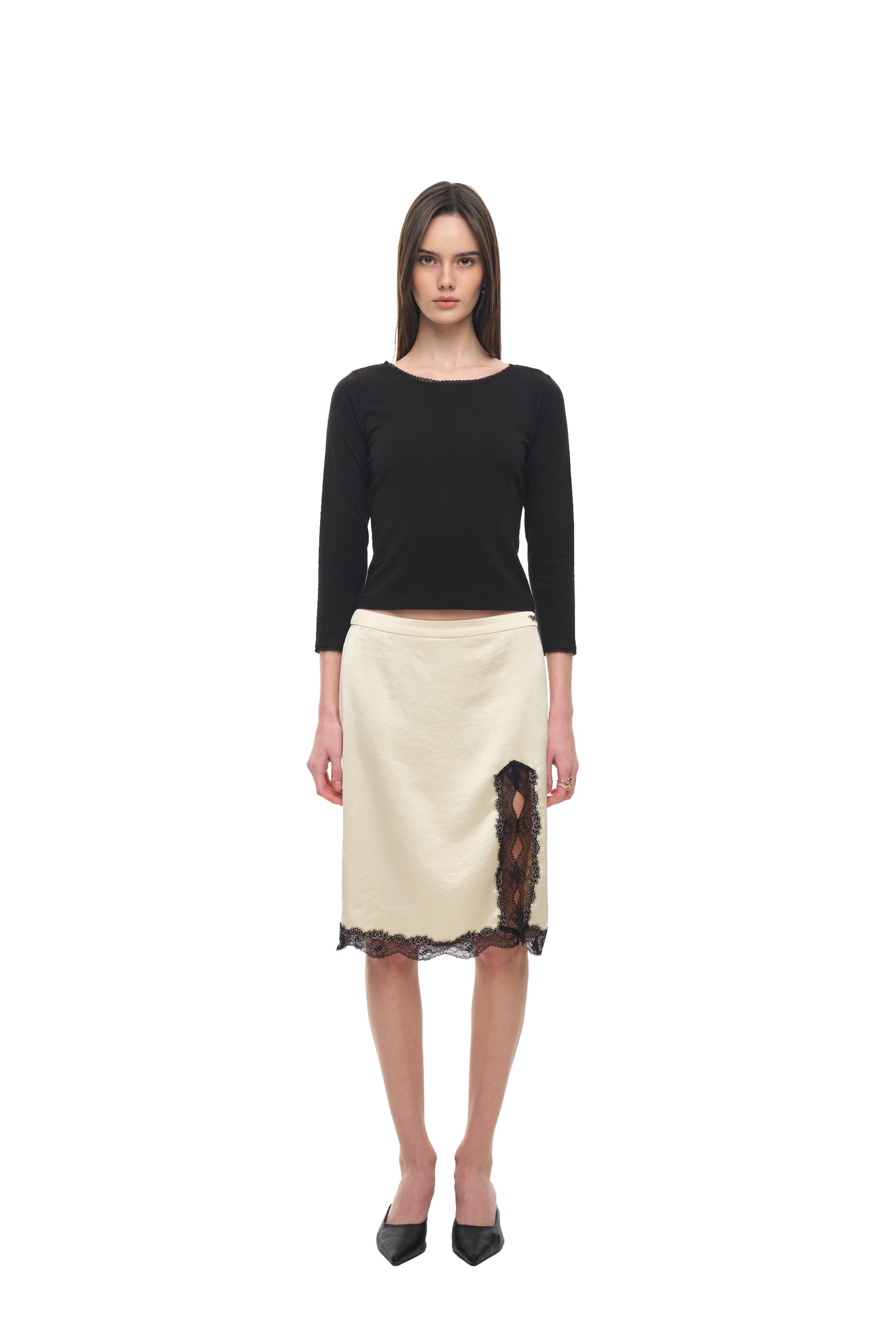 LACE THREE-QUARTER SLEEVE TOP (BLACK)