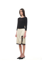 LACE THREE-QUARTER SLEEVE TOP (BLACK)