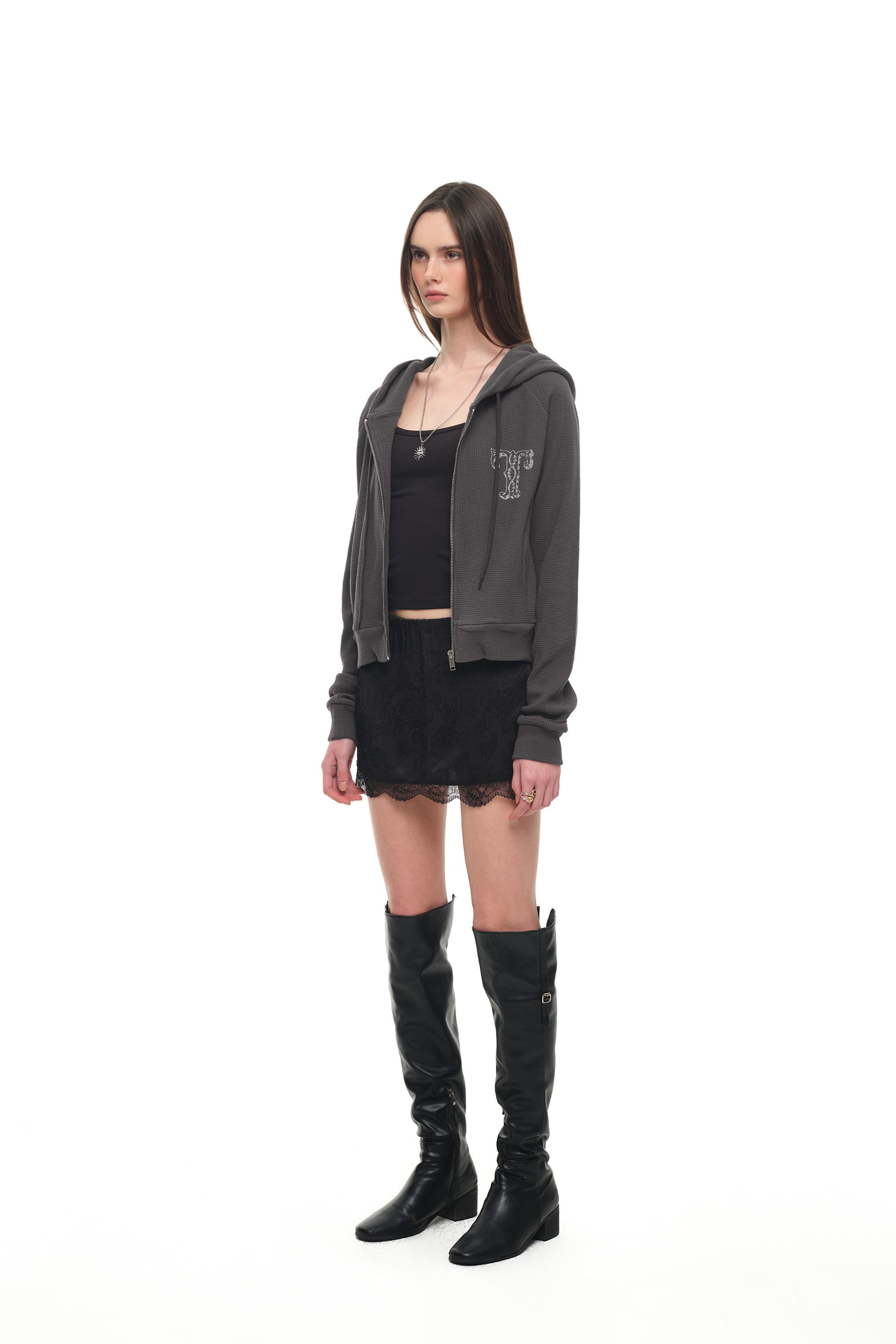 LEO HOTFIX CROP WAFFLE ZIP-UP HOODIE (CHARCOAL)
