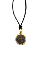 [ONLY ONE] ENGRAVED CIRCLE GEMSTONE NECKLACE