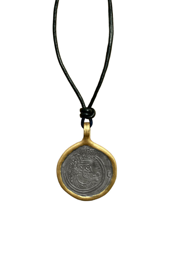 [ONLY ONE] TOTEM CIRCLE GEMSTONE NECKLACE