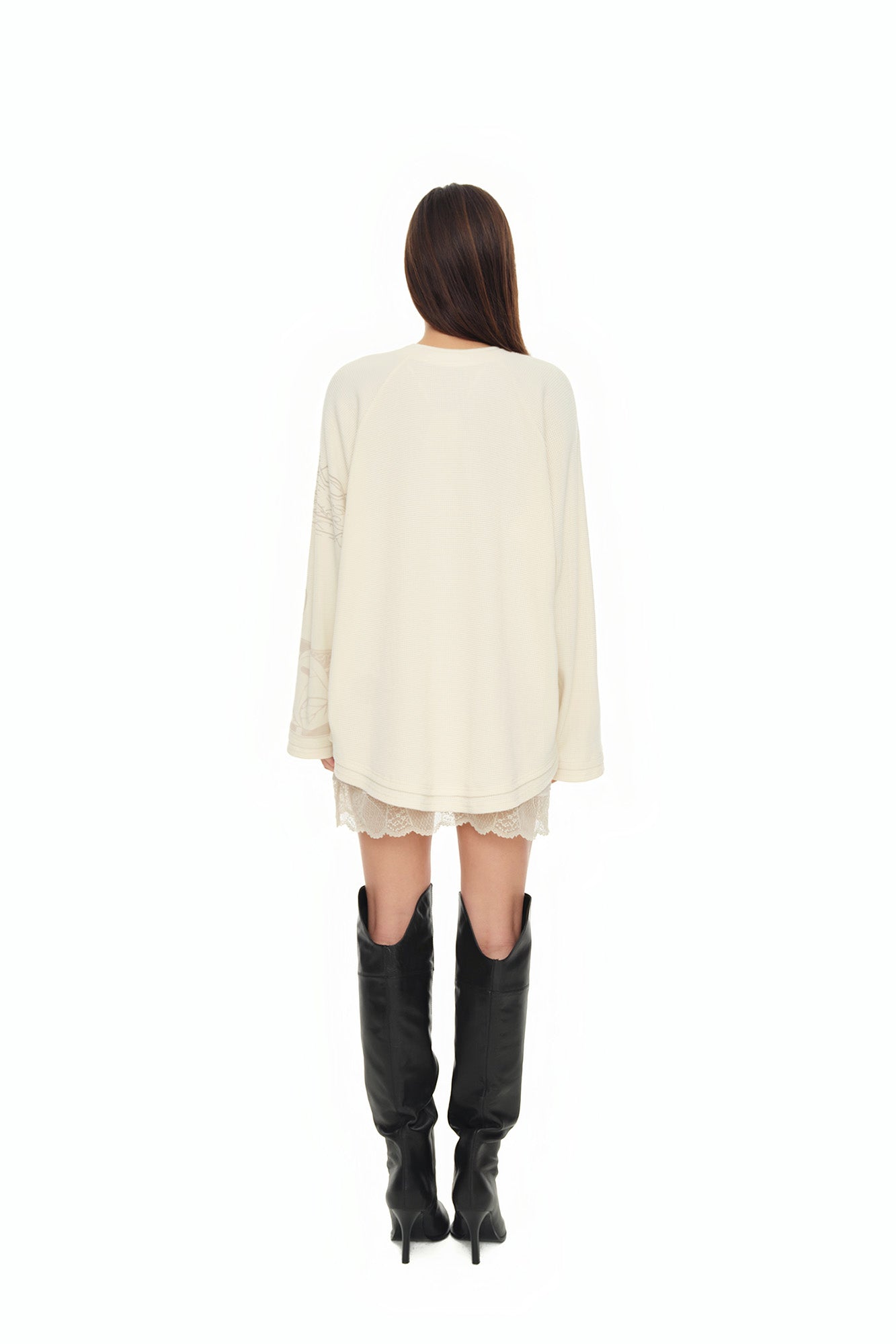 ORNAMENT WAFFLE OVERSIZED LONG SLEEVE T-SHIRT (IVORY)