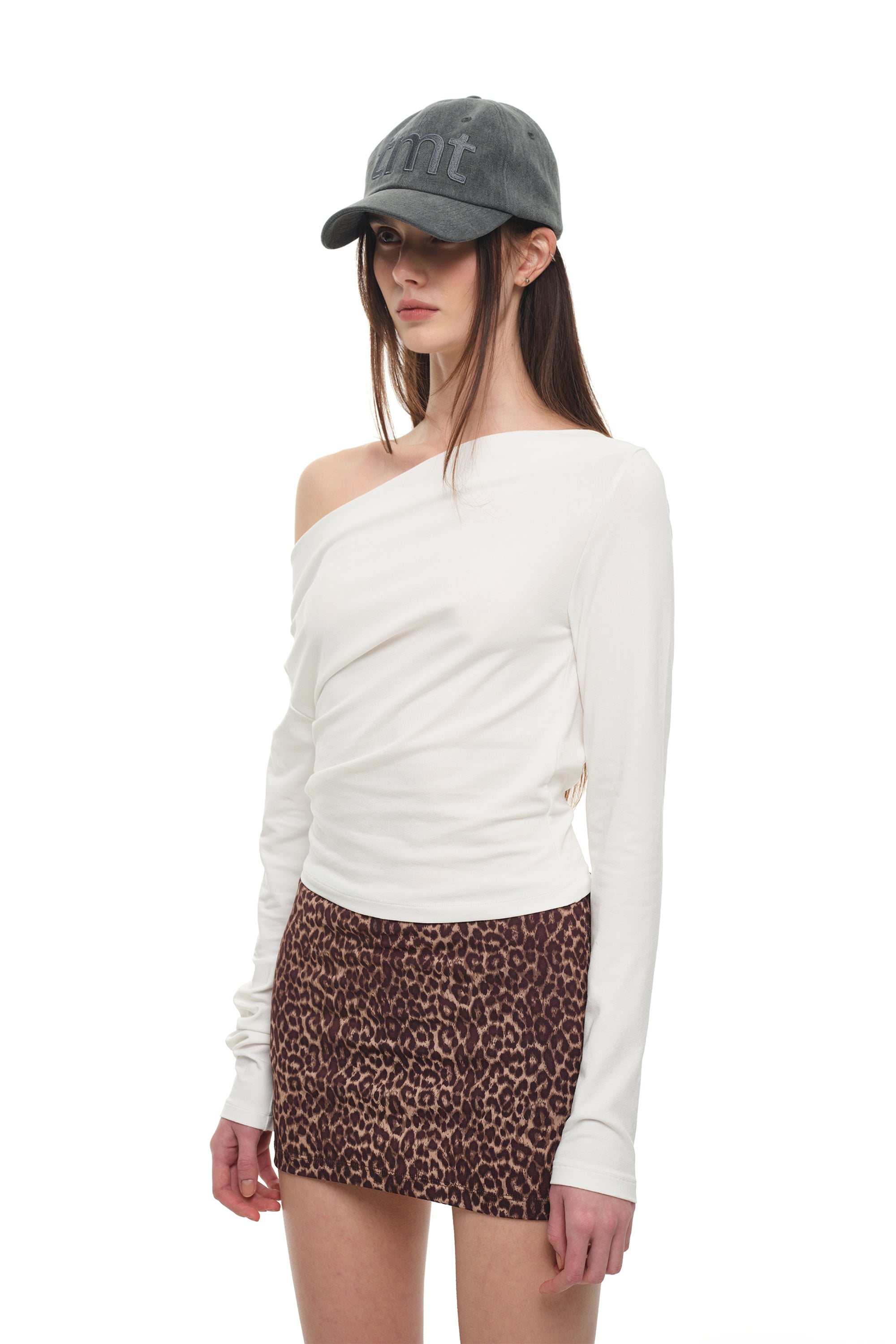 ONE SHOULDER 02 LONG SLEEVE TOP (WHITE)