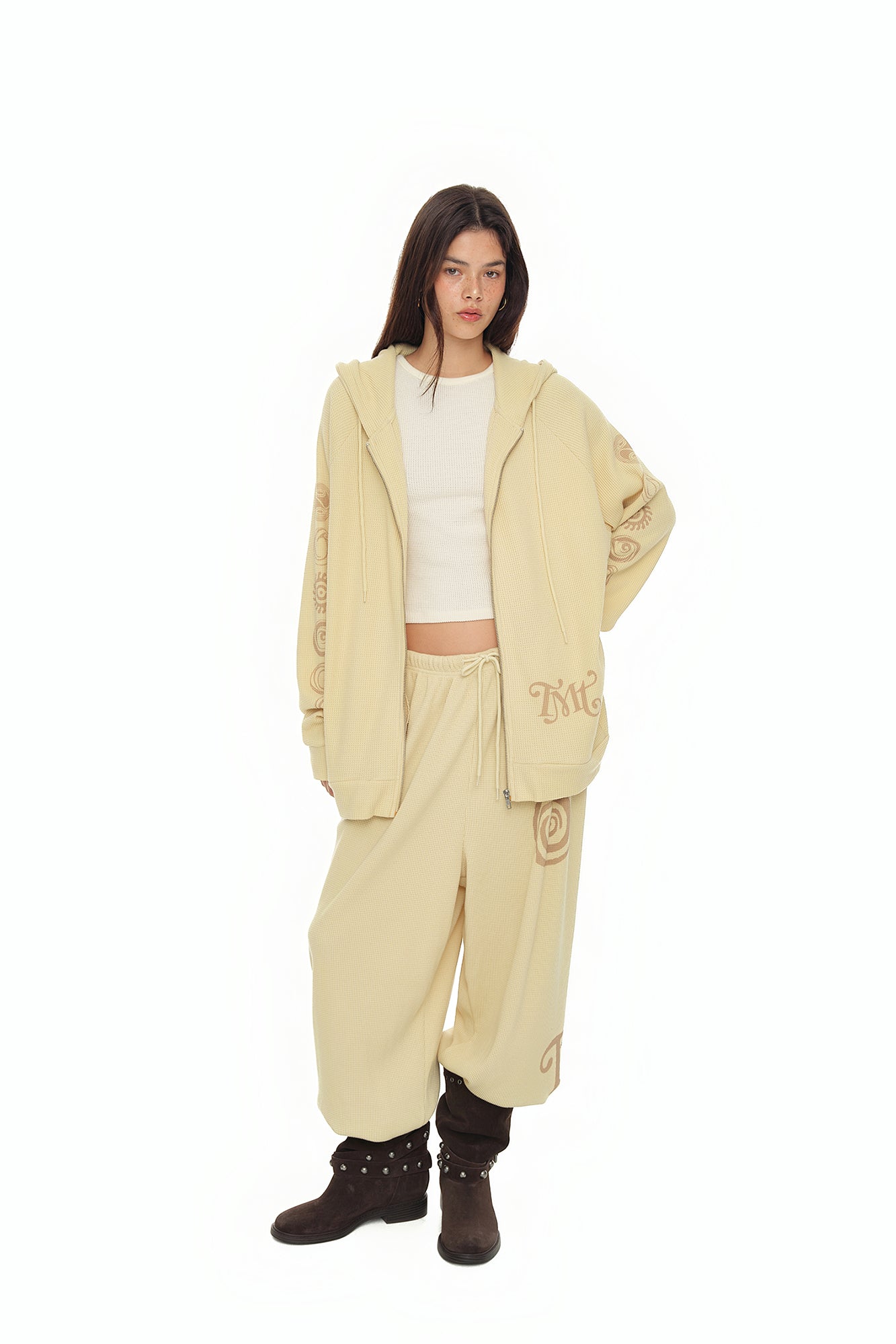 SUN DISC 02 WAFFLE ZIP-UP HOODIE (BUTTER)