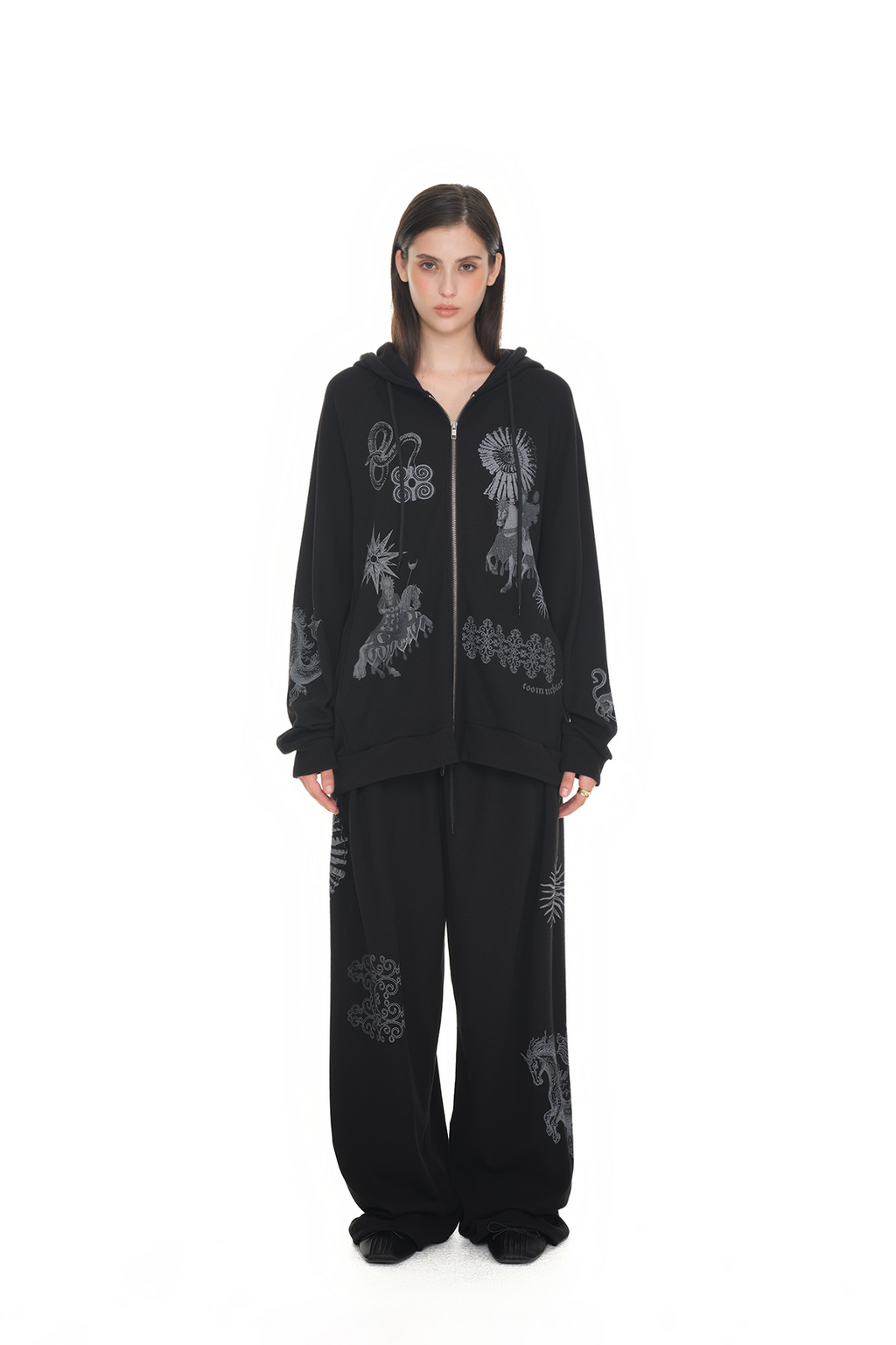 TAROT 02 WAFFLE ZIP-UP HOODIE (BLACK)
