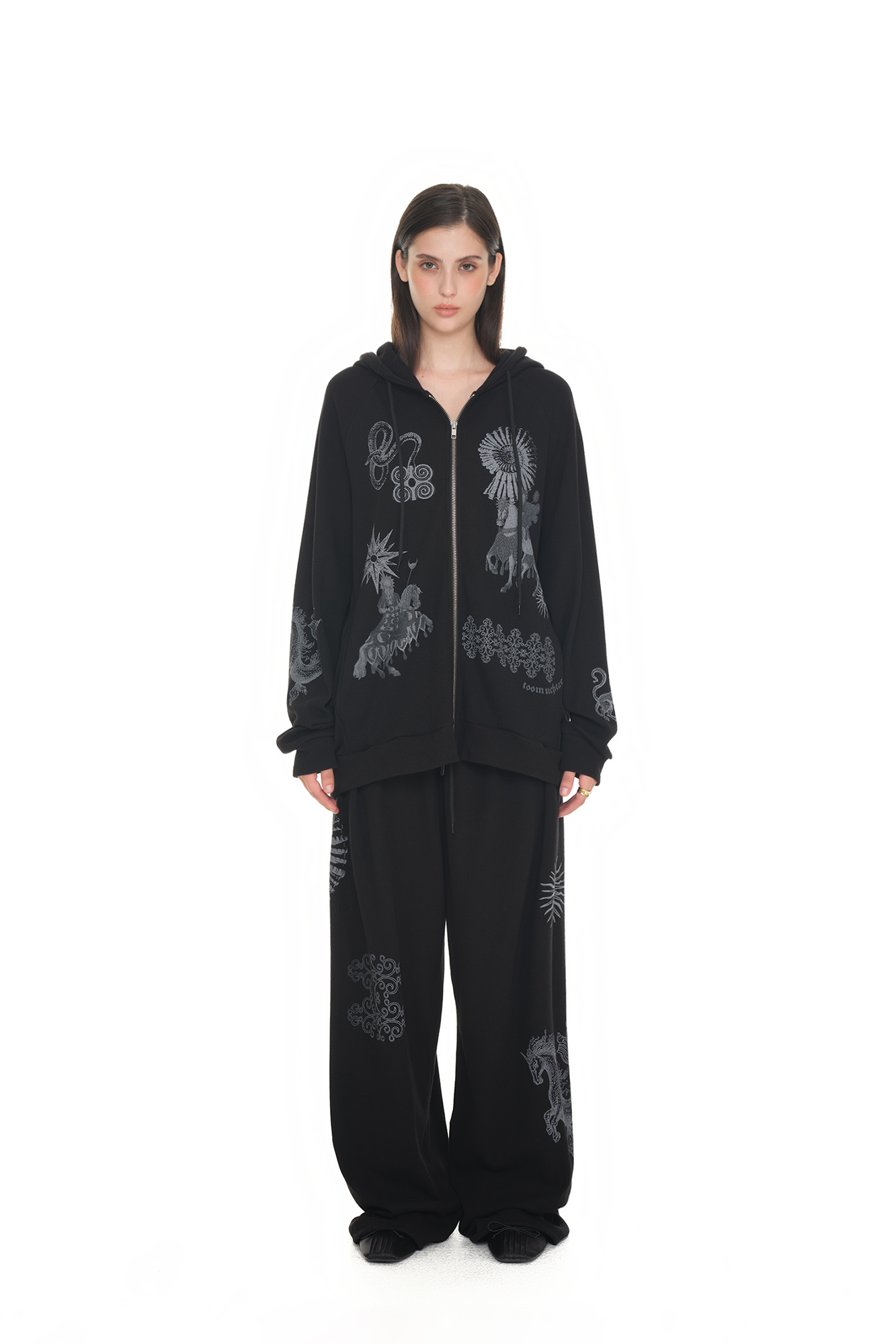 TAROT 02 WAFFLE ZIP-UP HOODIE (BLACK)