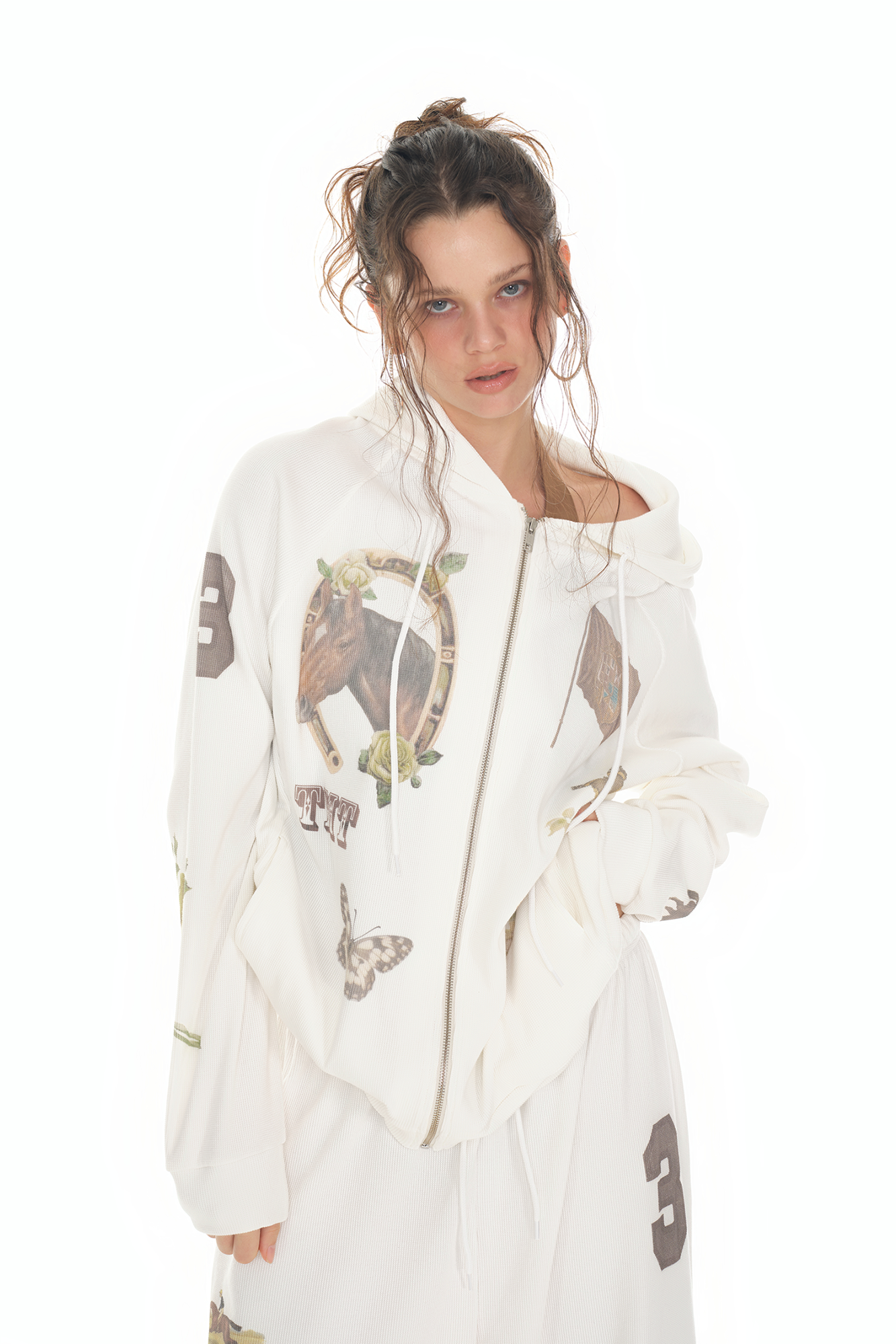 WESTERN WAFFLE ZIP-UP HOODIE (WHITE)