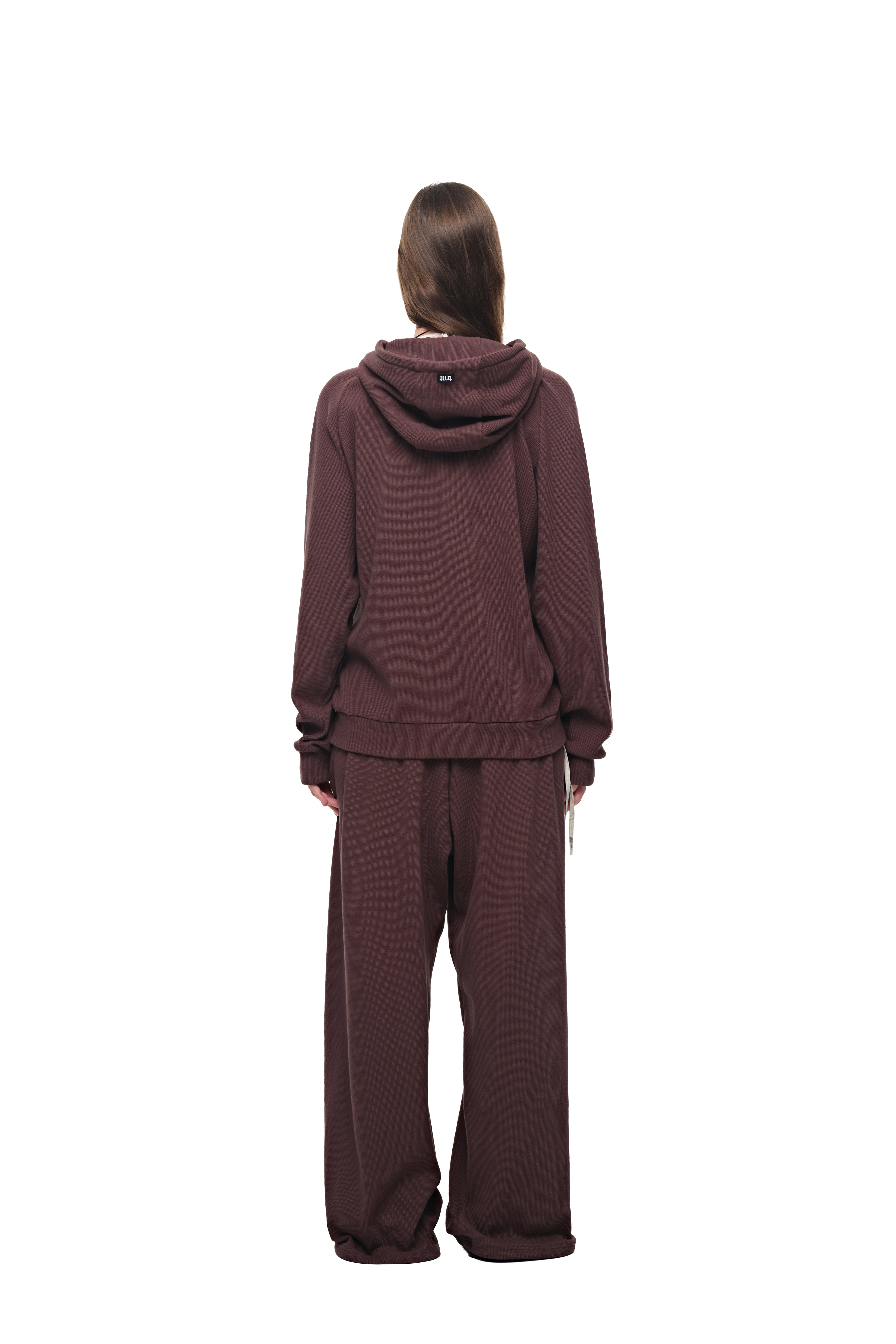 WOOD BEAD WAFFLE ZIP-UP HOODIE (BROWN)