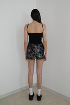 V-NECK RIBBED TANK TOP (BLACK)