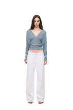 DEEP V-NECK SHIRRING TOP (LIGHT BLUE)