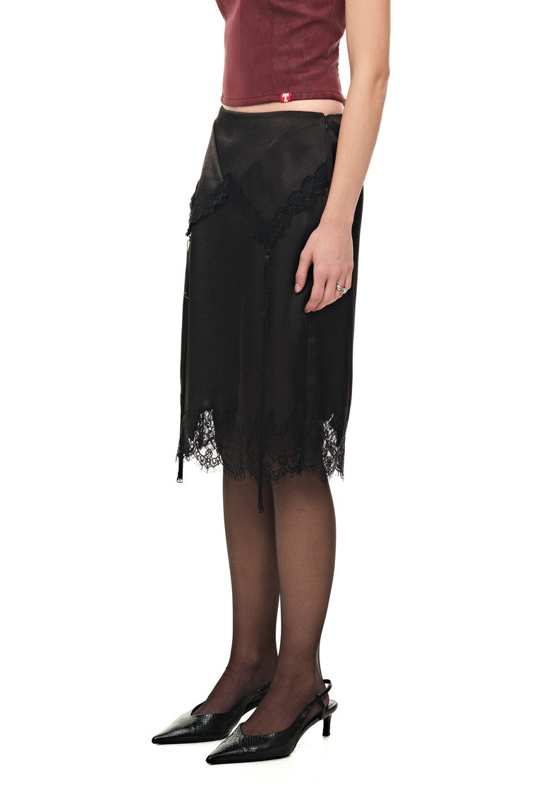 LACE TRIM GARTER MIDI SKIRT (BLACK)